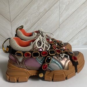 Gucci Women's Sneakers in Gold and Green